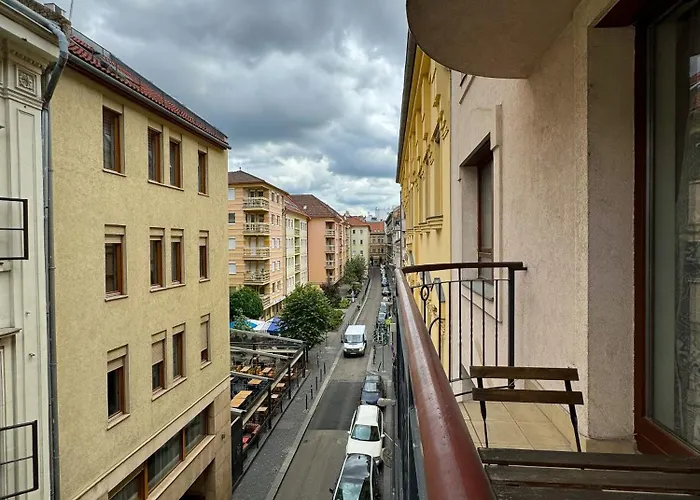 Apartament Midtown Easy Check-in & Parking *